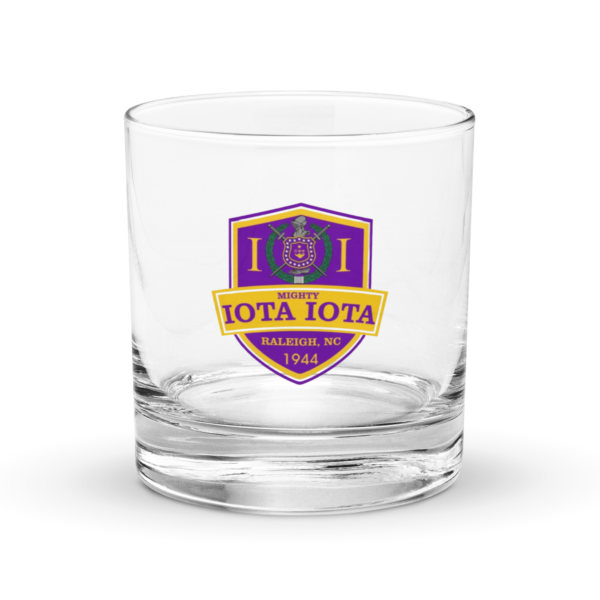 Iota Iota Rocks glass